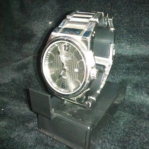 Pre-Loved Kenneth Cole New Work KC3574 Silver Tone Watch